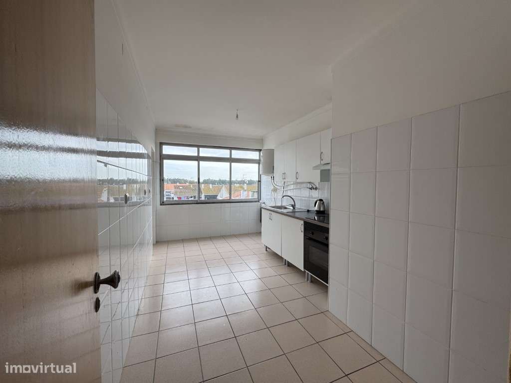 Apartamento T3 em Samora Correia-8