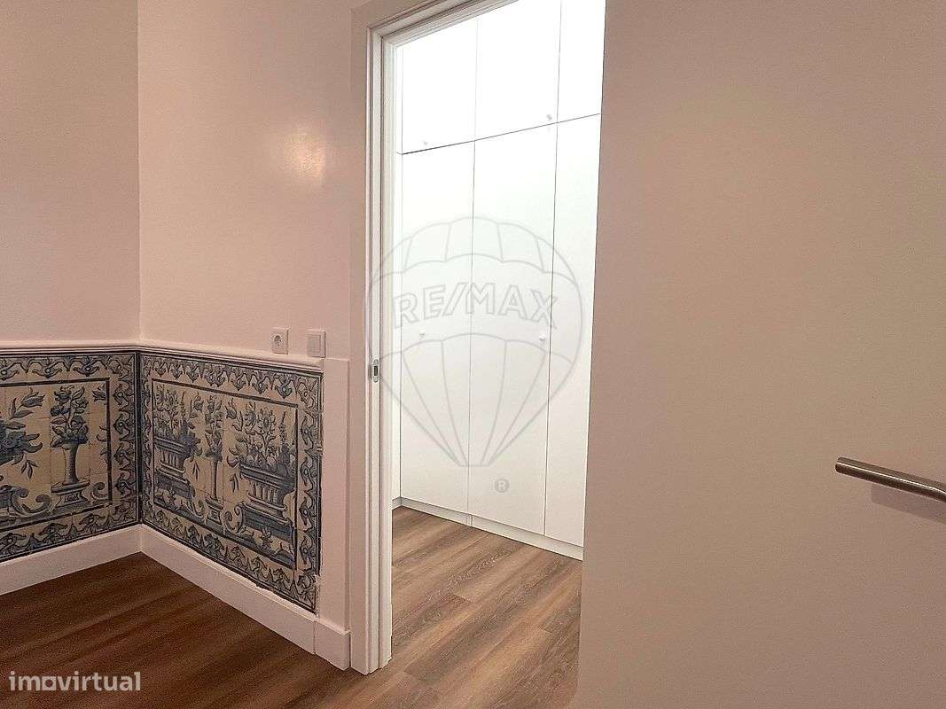 Escritório T2 para venda-1