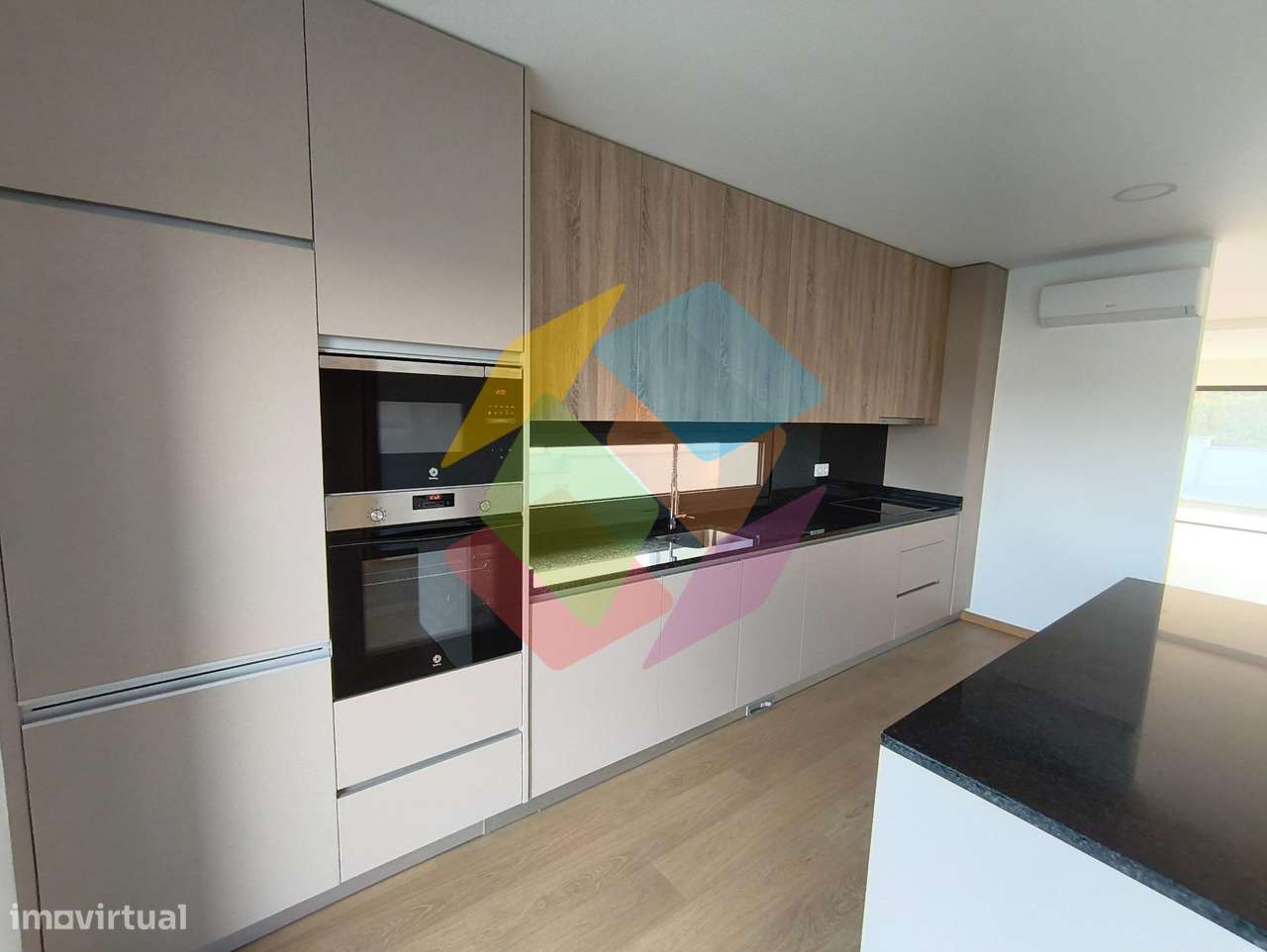 Moradia em Lobão, moderna, luminosa e pensada para o conforto da...-7