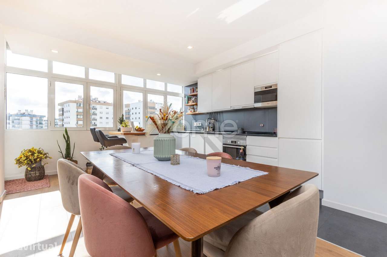 Apartamento T2 Totalmente Renovado Carnaxide