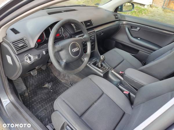 Audi A4 Avant 1.8T - 14