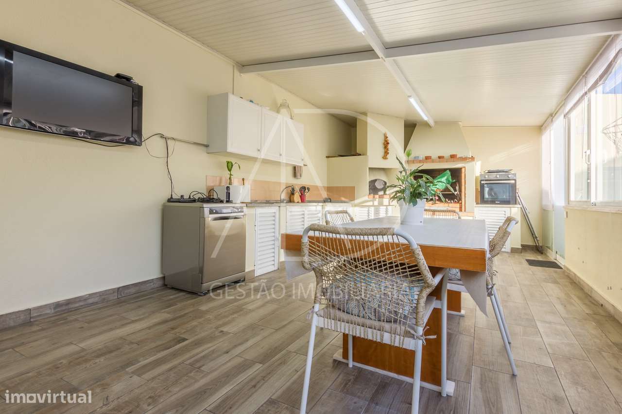 Moradia Isolada T3+ 2 a 5 minutos da Baia do Seixal-30