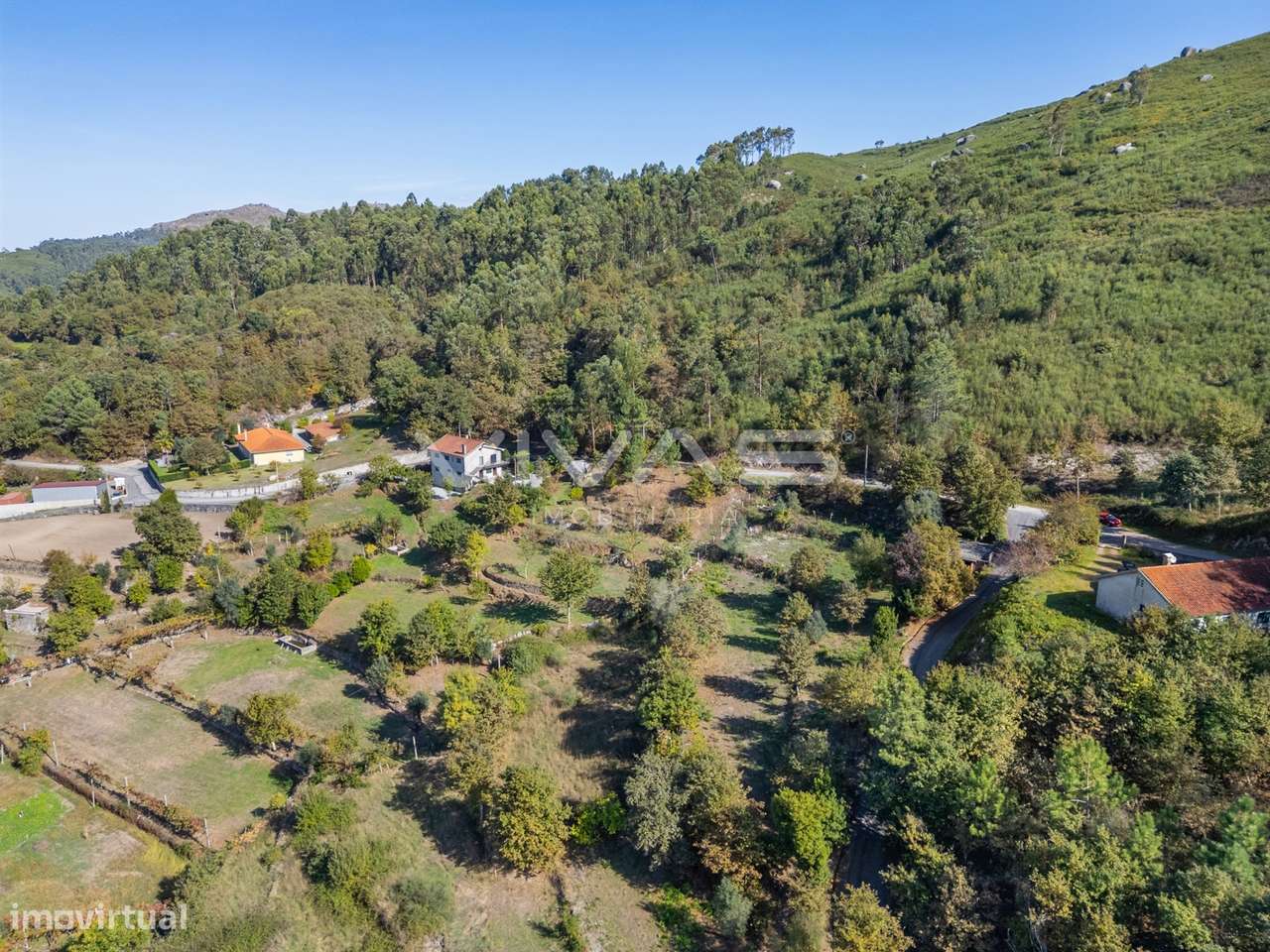 Terreno Rústico  Venda em Sande, Vilarinho, Barros e Gomide,Vila Verde - Grande imagem: 5/18