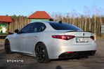 Alfa Romeo Giulia 2.0 Turbo 16V AT8 Veloce Ti - 5