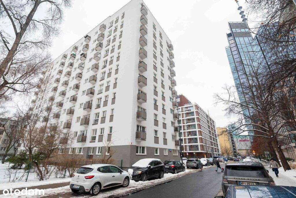 2 pokoje w ścisłym centrum Warszawy-0