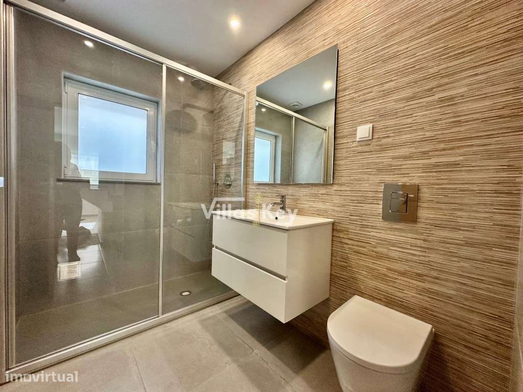 Moradia 6 quartos, no centro de Lagos com excelente vista mar, Lago...-24