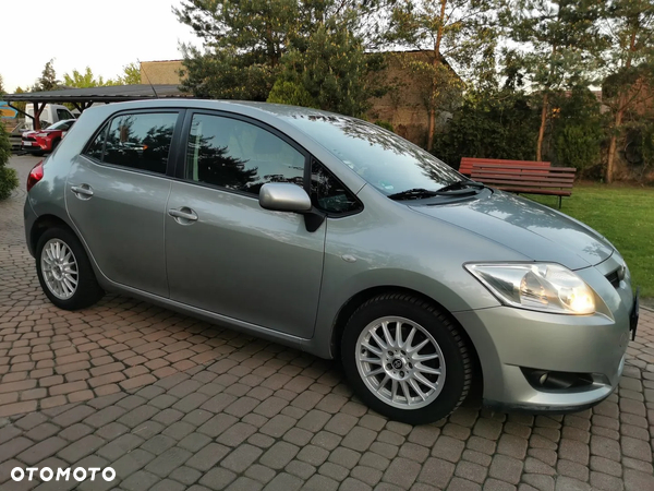 Toyota Auris 2.0 D-4D Life - 14