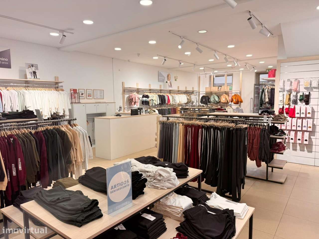 Trespasse de Loja de Roupas Infantis!-5