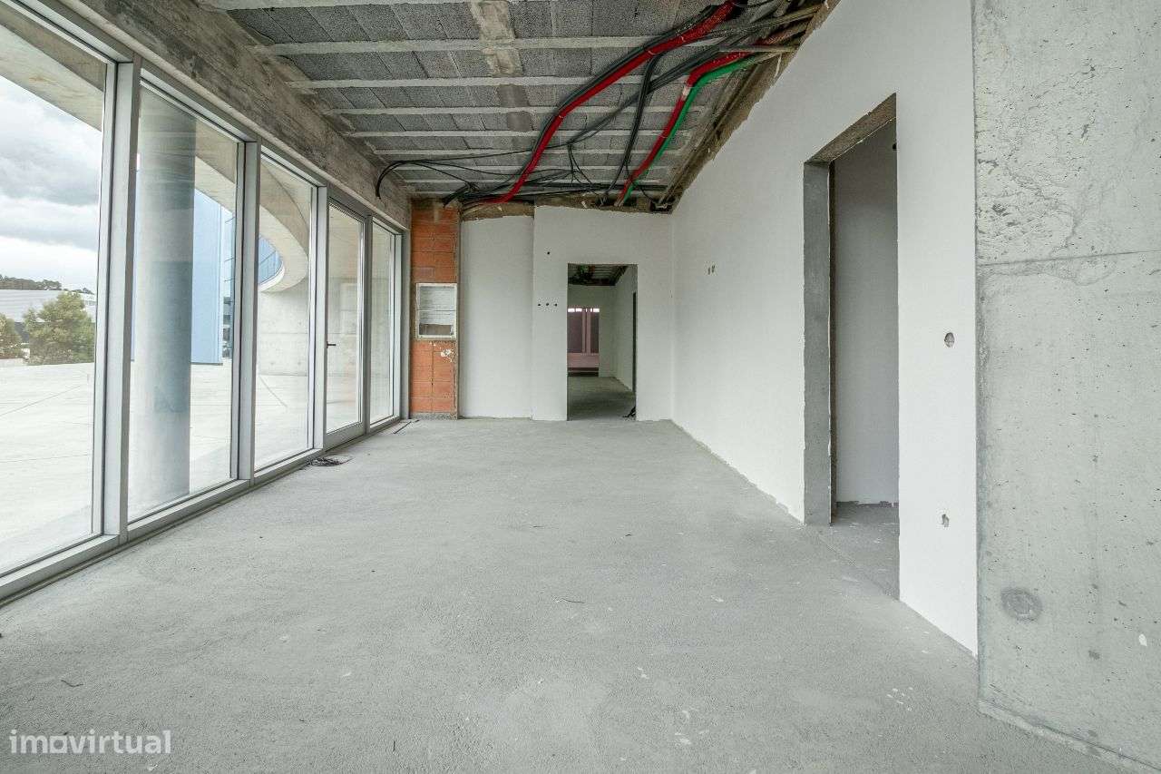 Unidade Fabril Nova em Zona Industrial-4