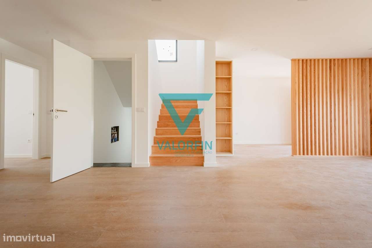 MoradiaT4 NOVA | Barosa - Leiria-8