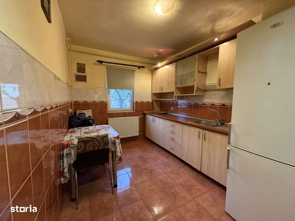 Apartament 2 camere, 45 mp utili + boxa  gemeroasa, parter - Dambovita-3