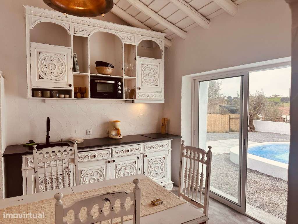 Moradia T2, inserida em lote com 1125 m2 com piscina, em Santiago M...-13