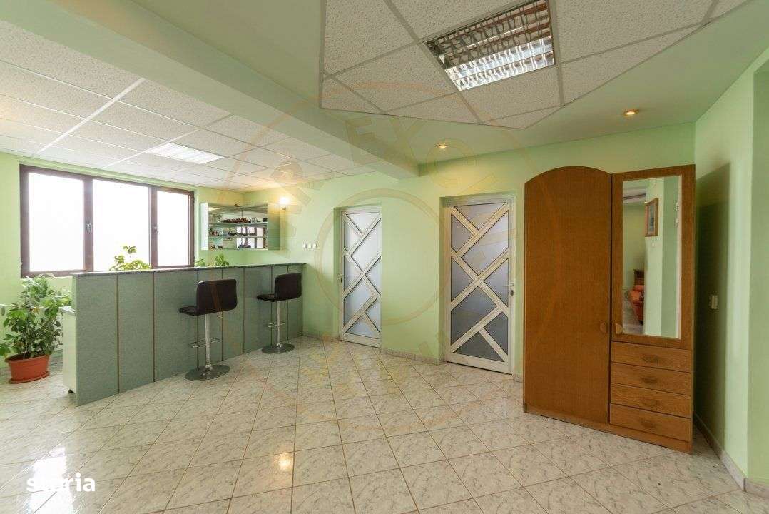 Vila - Piscina - Bradu! - Imagine principală: 4/19