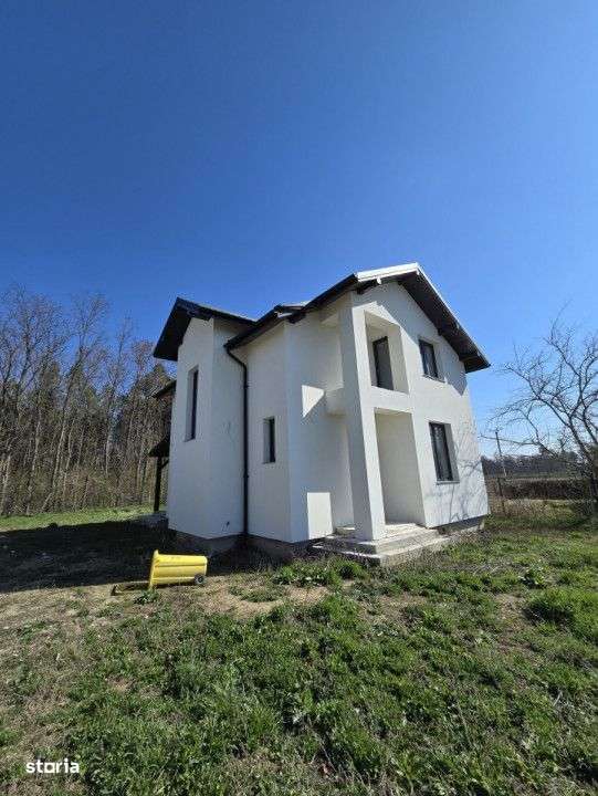 Casa langa Parcul Dendrologic - Imagine principală: 4/19