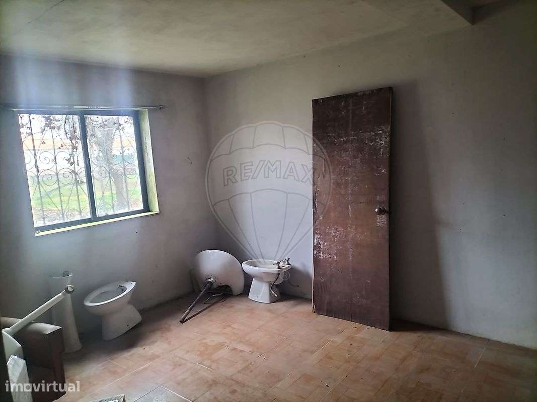 Moradia T3 para venda-8