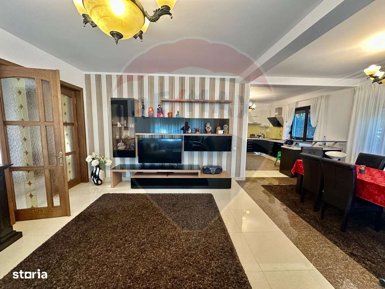 Vanzare vila comuna Rafov/ Prahova - Imagine principală: 4/14