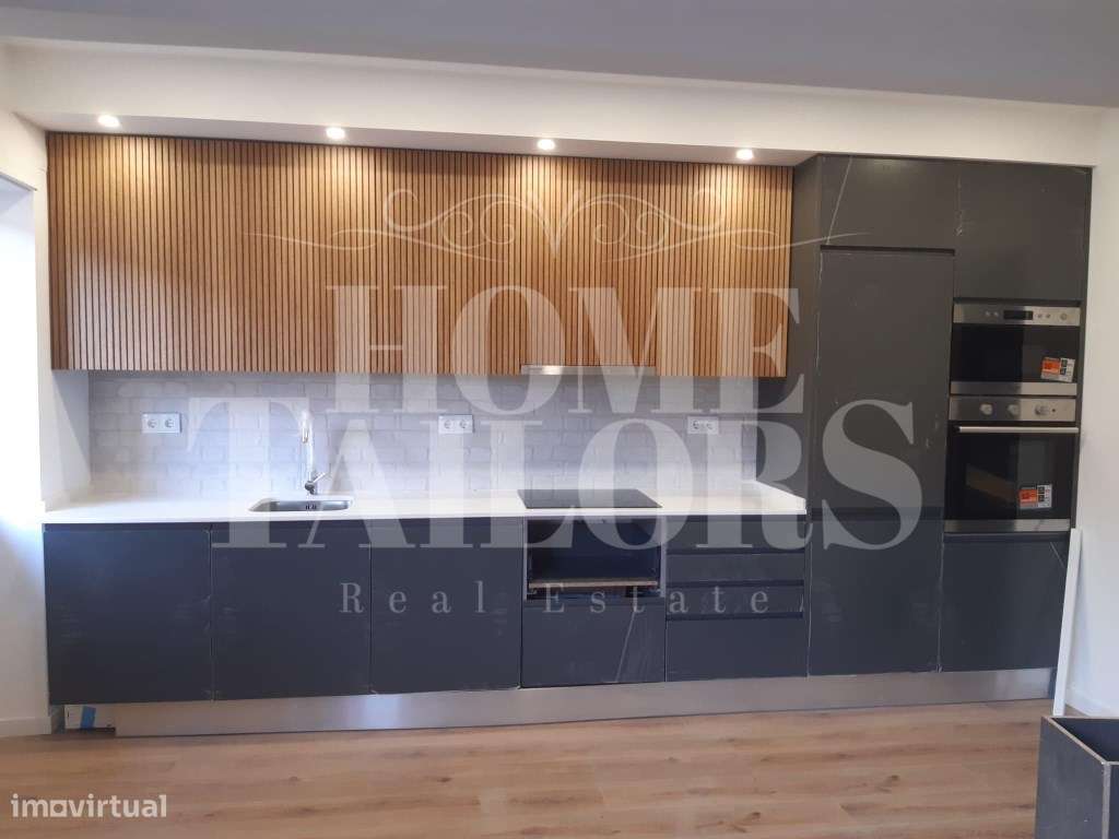 Oportunidade Na Amadora T2 1 Em Fase Final De Remodelacao