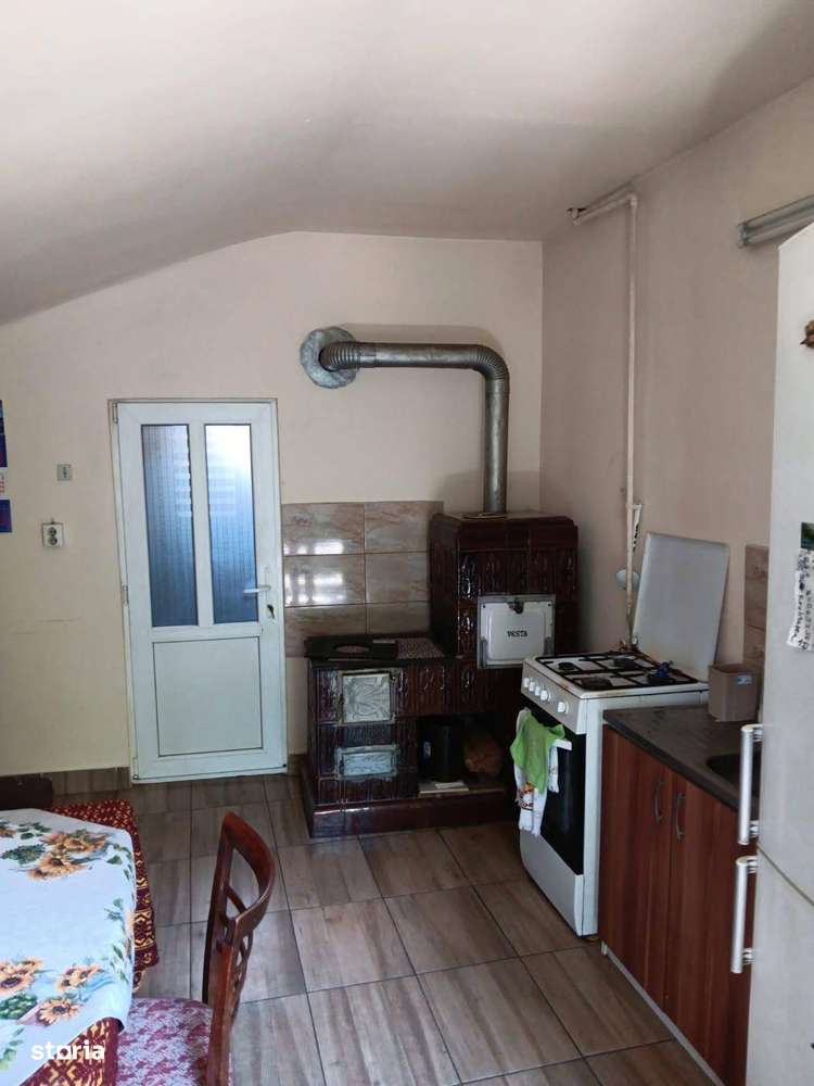 Casa + teren, spre vanzare in Nazna, zona accesibila - Imagine principală: 4/9