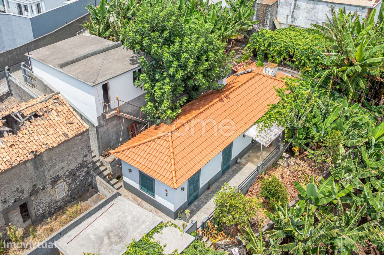 Moradia T2+1 com enorme potencial-4