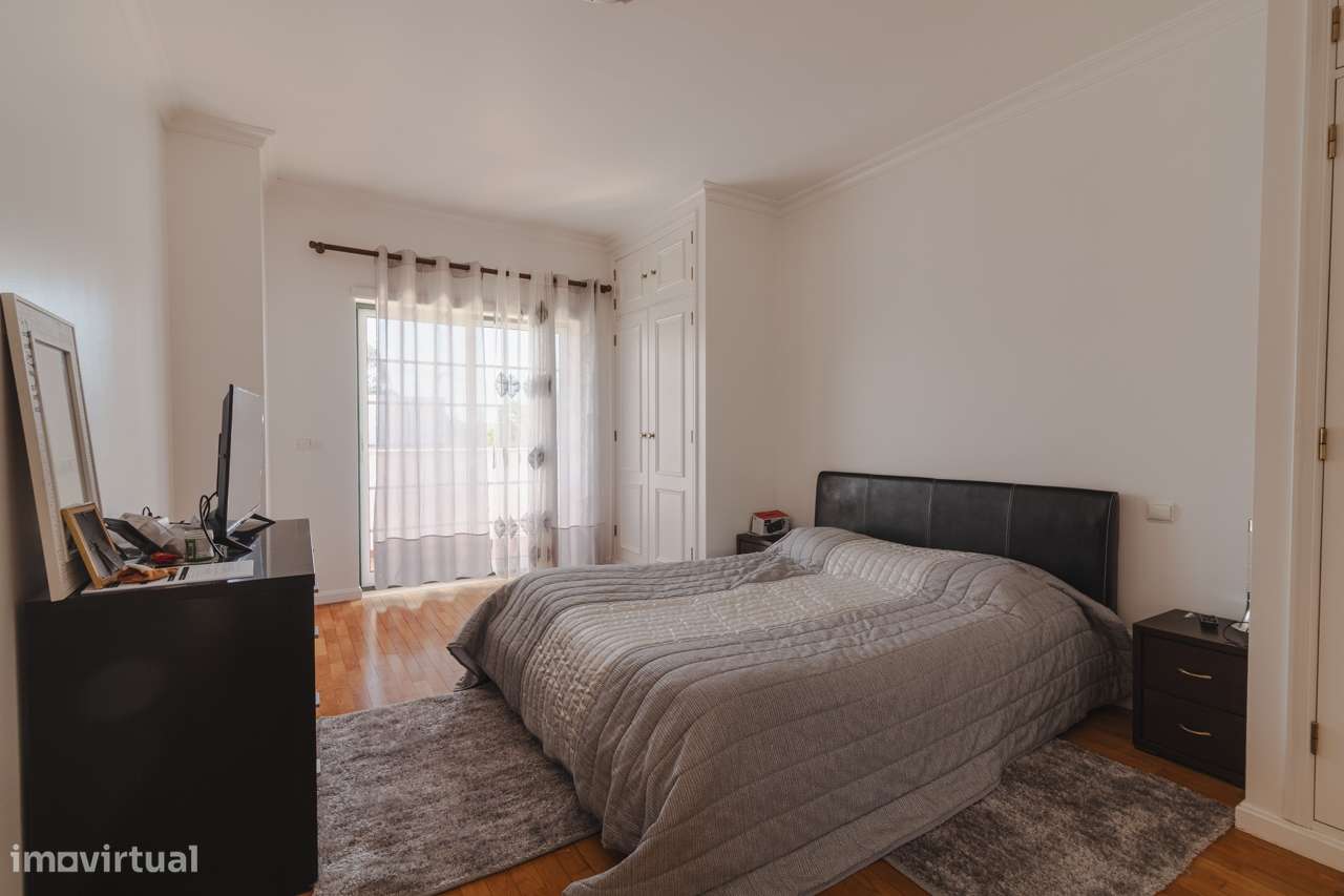 Moradia Isolada T4 / Casal de Matos / Leiria-16