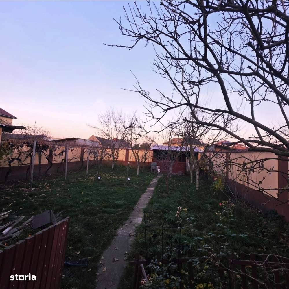 Vand casa singur in curte Harman-9