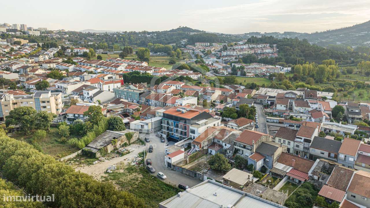 Apartamento T2 com terraço em Real-2