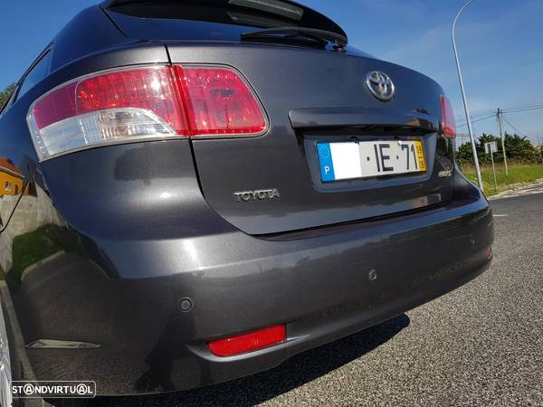 Toyota Avensis SW 2.0 D-4D Sol+GPS - 42