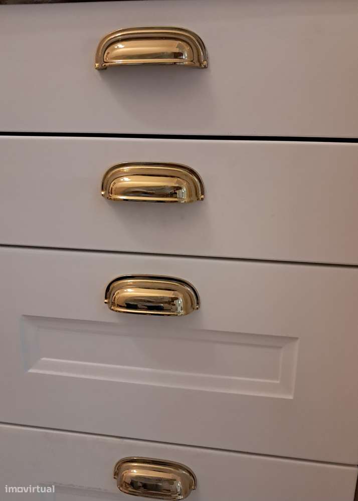 Elegante T3+ 1 com JARDIM privativo Próximo Metro Alameda-8