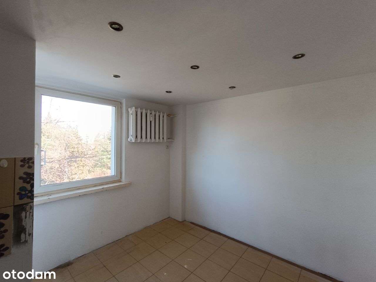 Grochów, możliwa aranżacja na 3 pokoje! OKAZJA!!-16