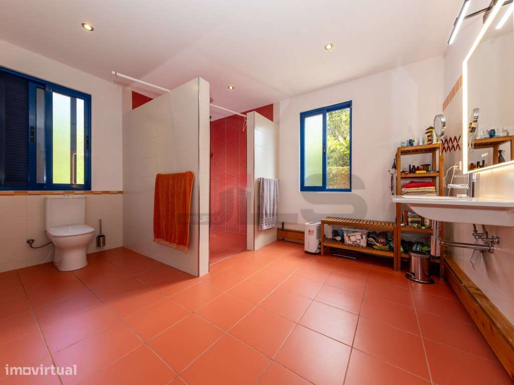 Refúgio Exclusivo com Vista Panorâmica Sobre o Atlântico - Costa Su...-9