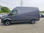 Mercedes-Benz Sprinter - 12