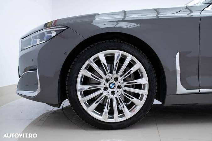 BMW Seria 7 740Li xDrive - 8