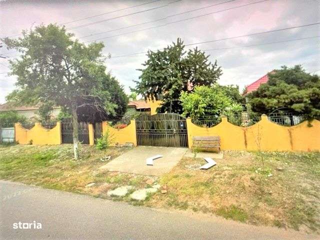 Casa P+M in Farcasele si 1800 mp teren - Imagine principală: 4/10