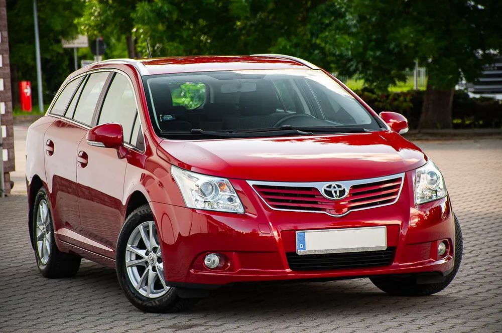 Toyota Avensis III 1.8 Sol MS 2011