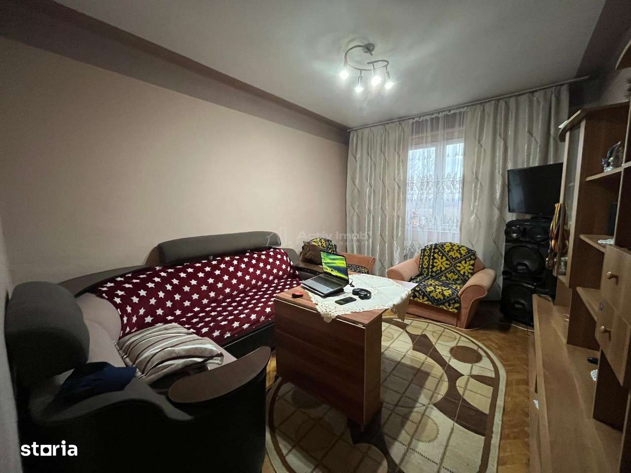 Caransebes, 2 Camere, Dec., Zona Sesu Rosu - Imagine principală: 2/12