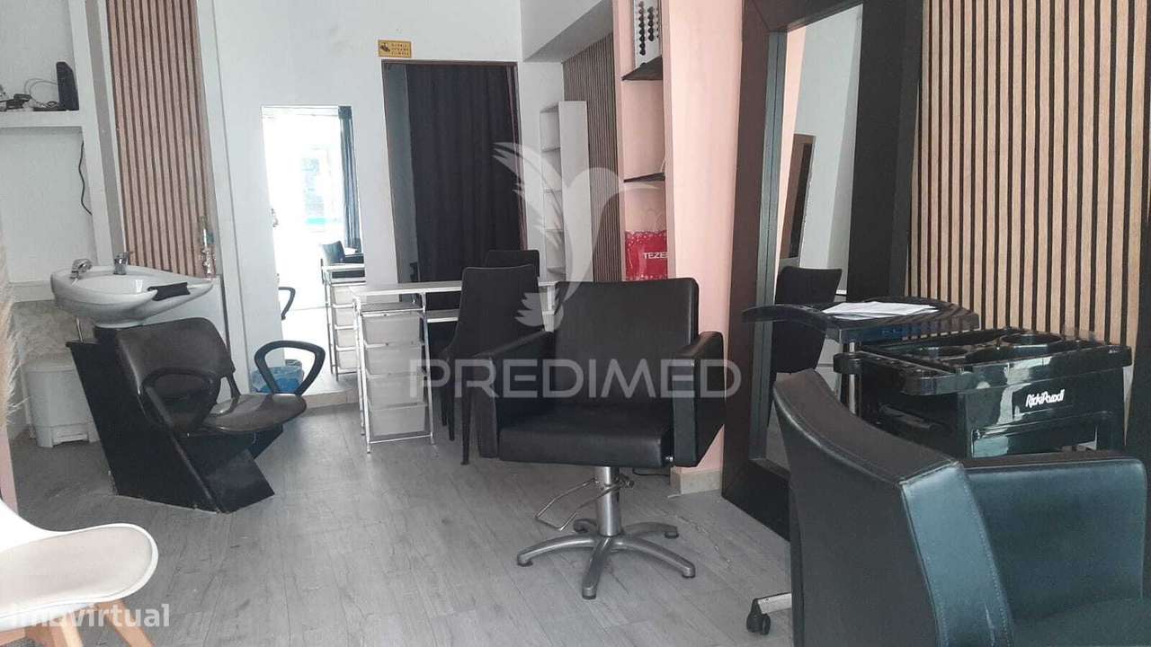 OPORTUNIDADE ÚNICA DE ARRENDAMENTO – SALÃO DE CABELEIREIRO & UNHAS... - Grande imagem: 2/14