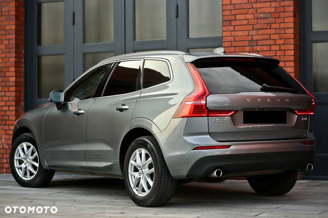 Volvo XC 60 D4 AWD Geartronic Momentum - 10