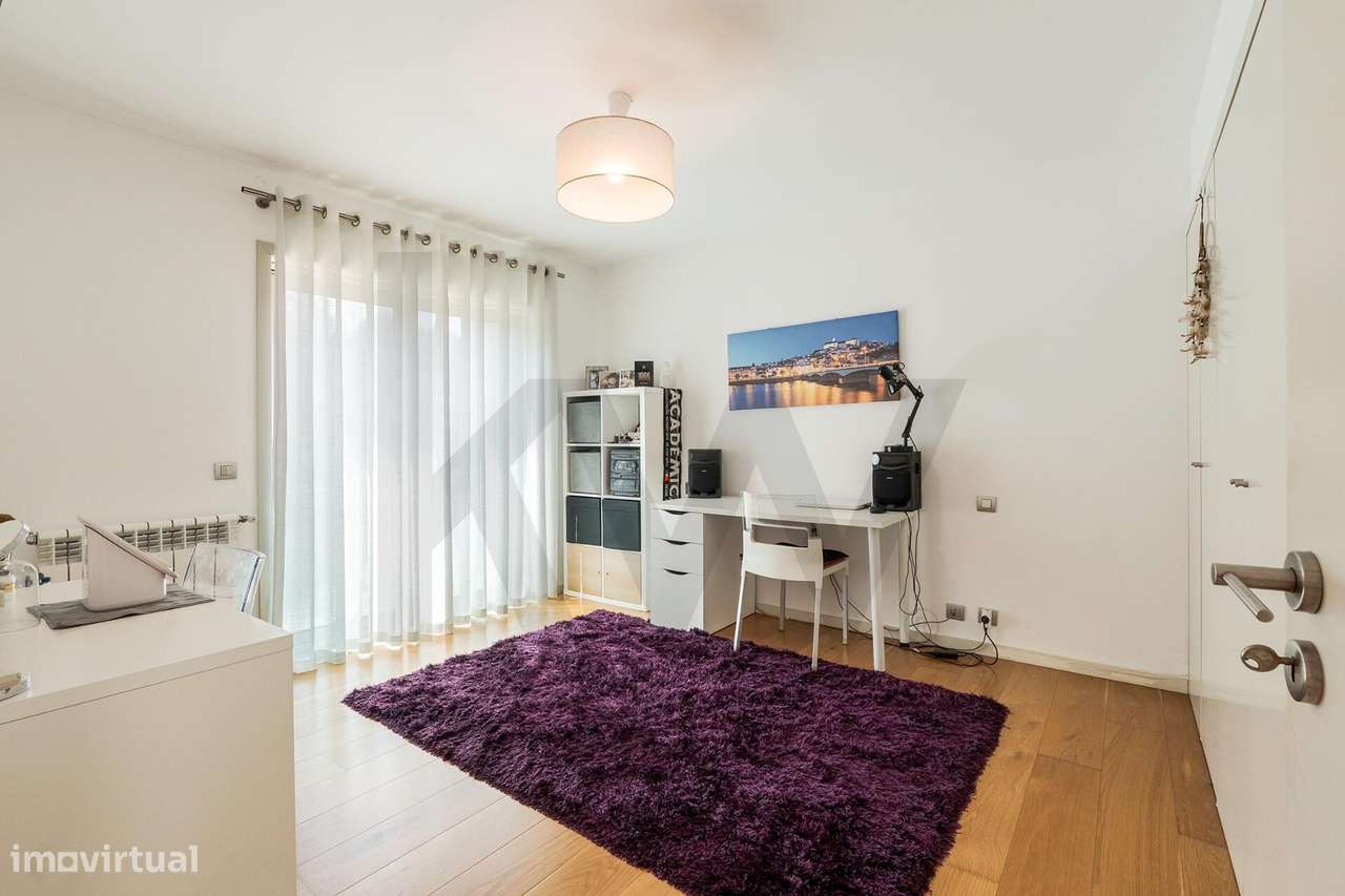 Moradia T3+1 de Excelência com Jardim Privativo em Santa Joana, Aveiro-40