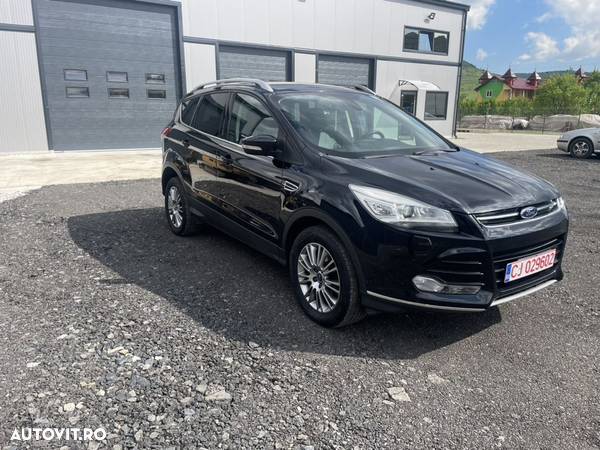 Ford Kuga 2.0 TDCi 4x4 Aut. Trend - 2