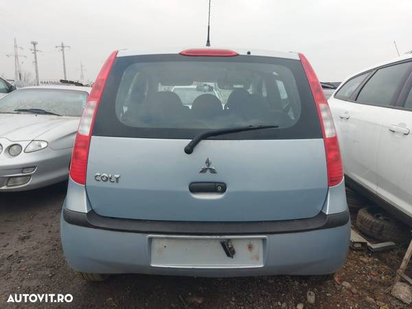 Dezmembram Mitsubishi Colt, an 2006, motor 1.3 benzina, Euro 4 - 4