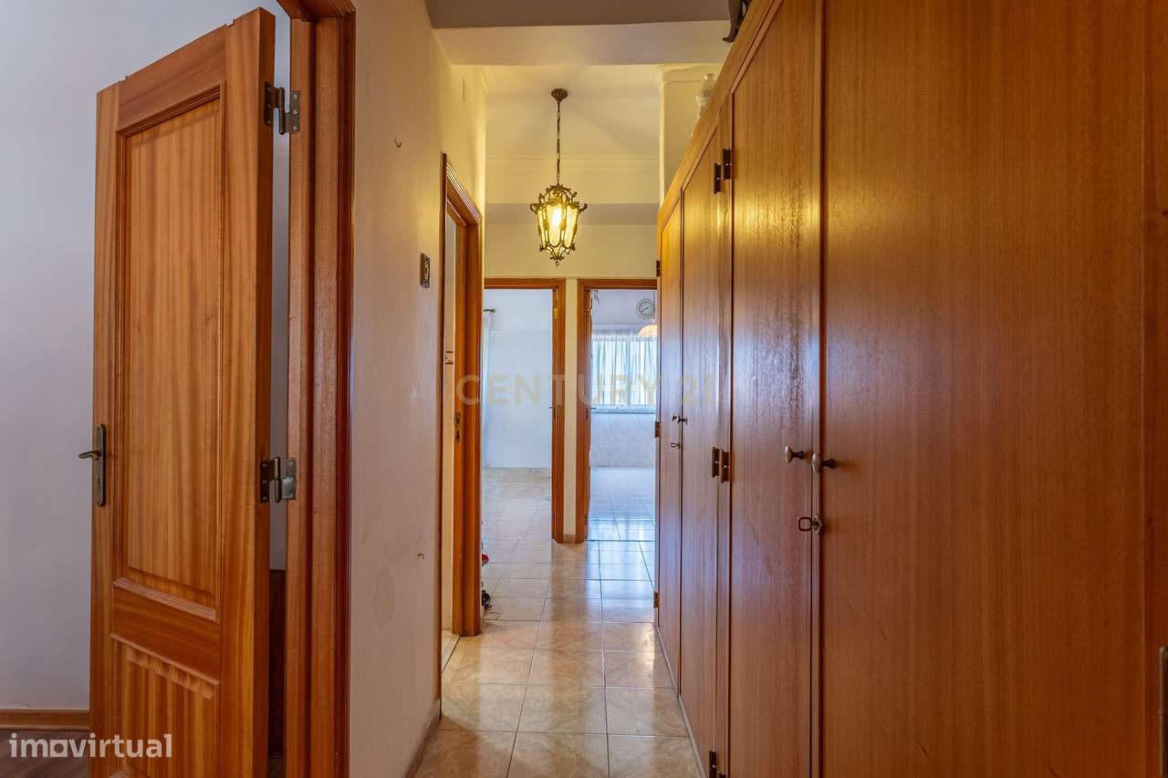 Apartamento T2 em Sacavém-9