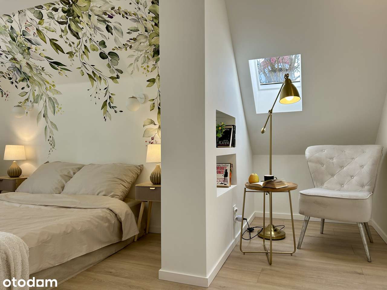 SUPER OFERTA! Urocze mieszkanie po remoncie z garderobą i piwnicą !-0