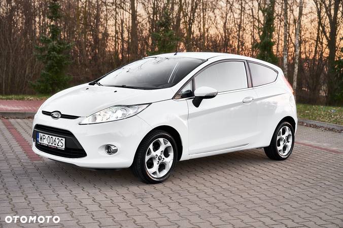 Ford Fiesta - 7