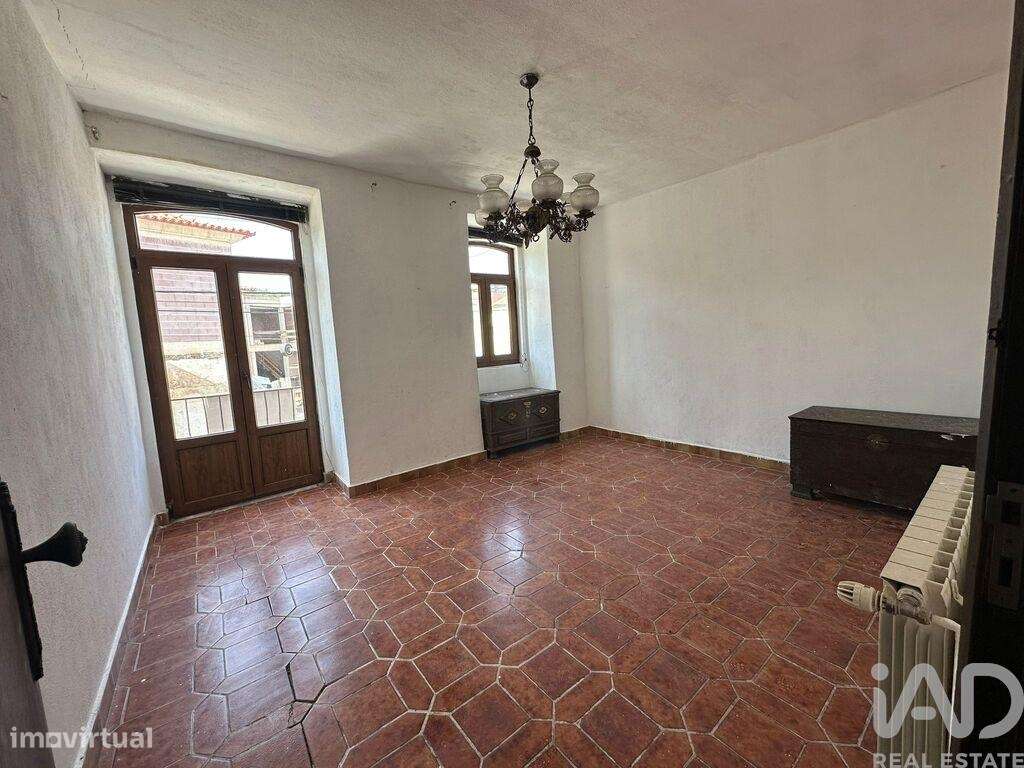 Quinta T5 em Vilarinho de São Romão de 374,00 m2 - Grande imagem: 3/26