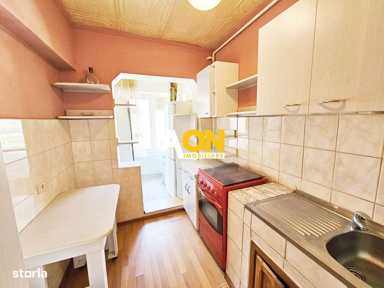 Garsoniera mobilata, utilata, 30 mp utili, boxa, etaj 2, Cetate - Imagine principală: 5/9