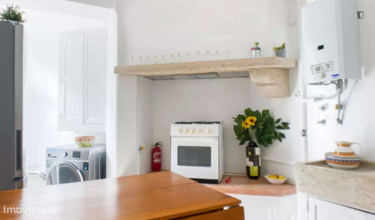 Quarto - localizado em Santa Apolónia Lisbon - Grande imagem: 5/9