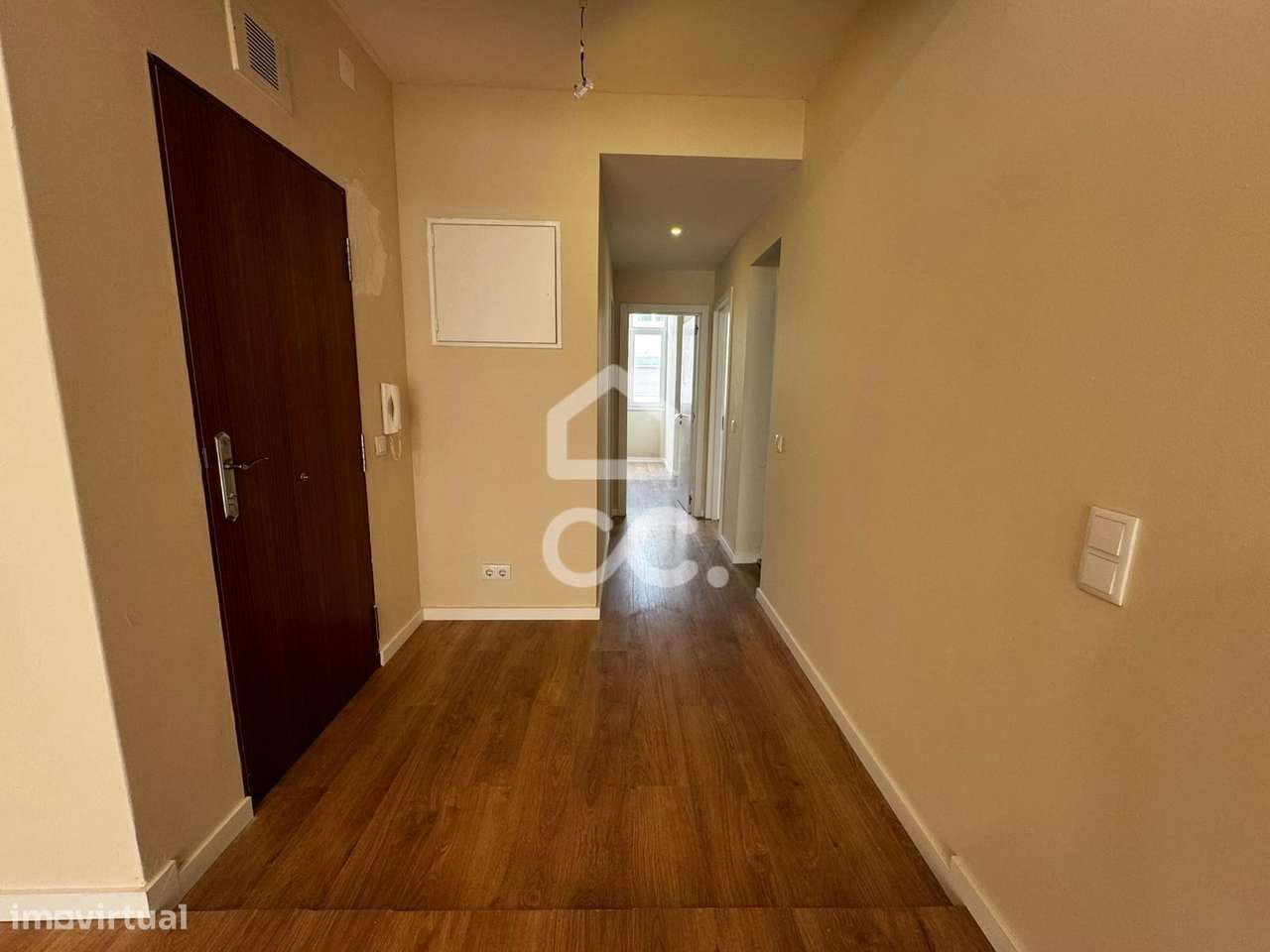 Apartamento T3 com terraço - Odivelas-9