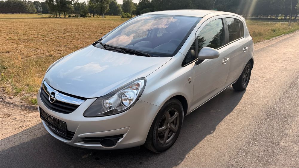 Opel Corsa D (2006-2014) 1.4 16V Edition 111 Jahre 2010