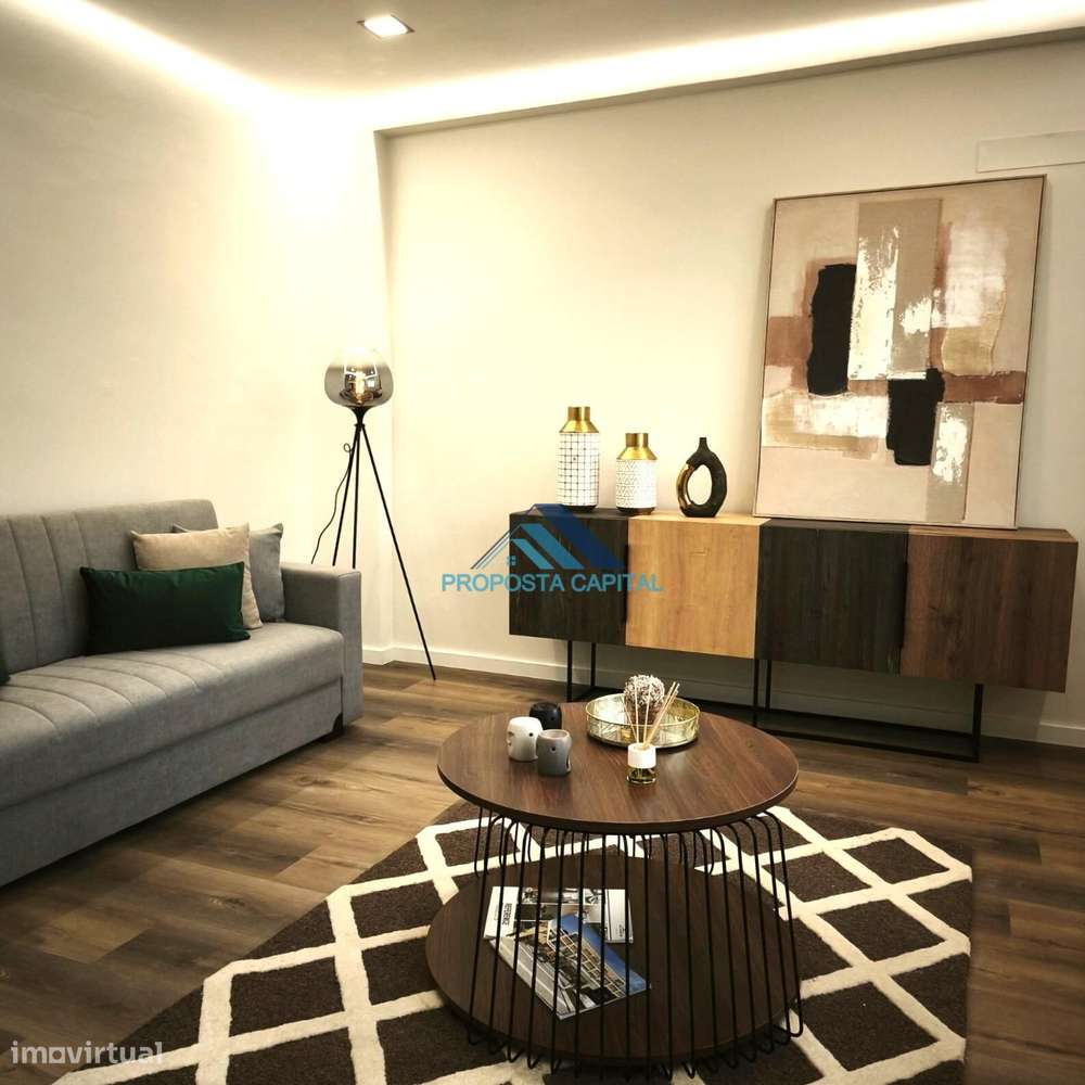 Apartamento T3 Em Remodelacao Total