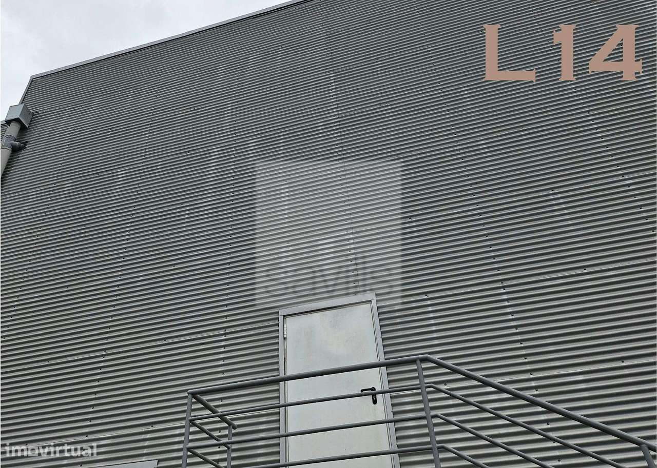 Armazéns | Zona Industrial de Grijó - Grande imagem: 5/16